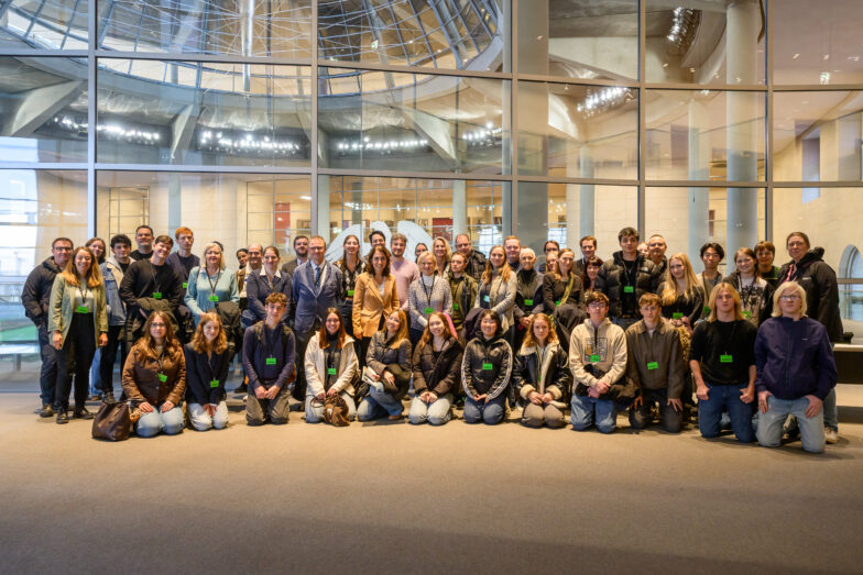 Besuch im Bundestag und Gespräch mit MdB Aydan Özoğuz (SPD)