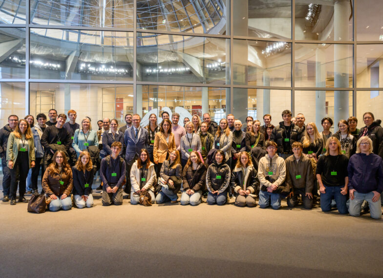 Besuch im Bundestag und Gespräch mit MdB Aydan Özoğuz (SPD)