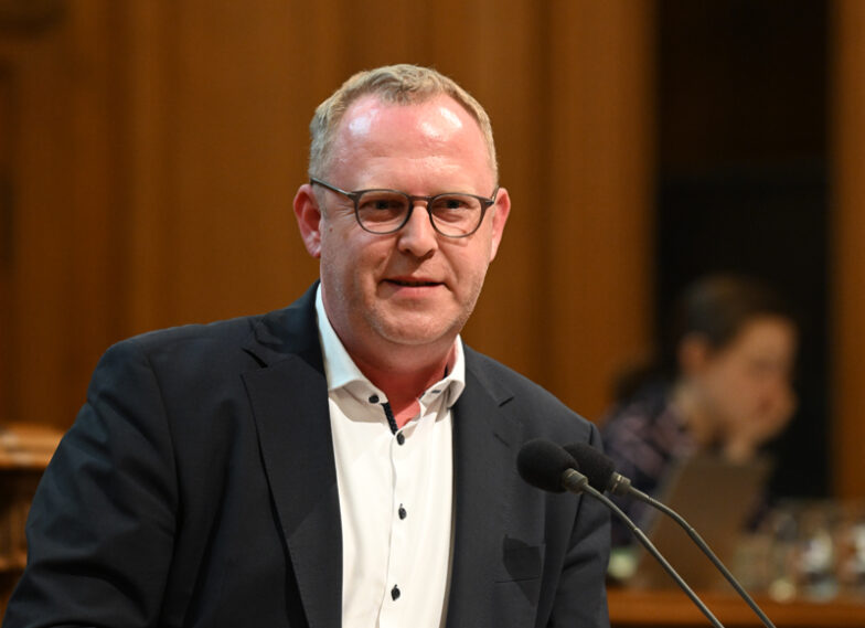 Ole Thorben Buschhüter </br>MdBH, SPD